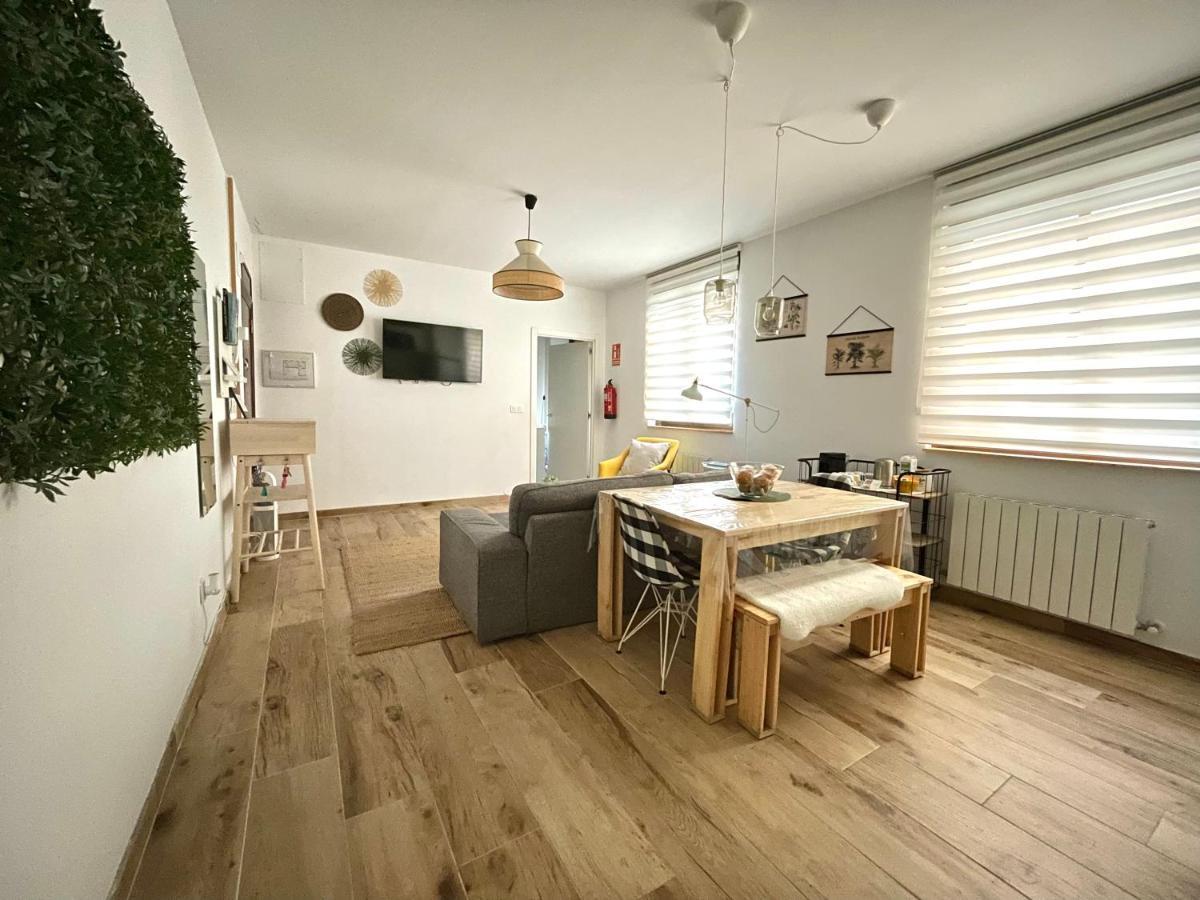 Trauko Flat Parking 12 Euros X Day Ebi01313 Lägenhet Bilbao Exteriör bild